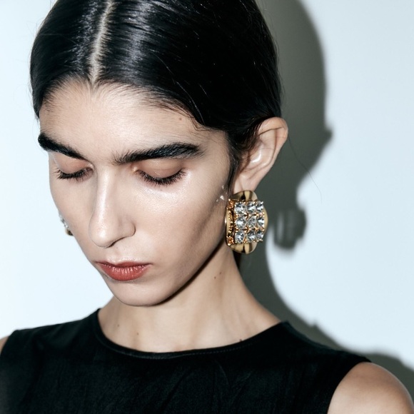 NWT. Zara Golden Circular Shape Metallic Earrings with Jewel Appliqués. - Picture 3 of 7